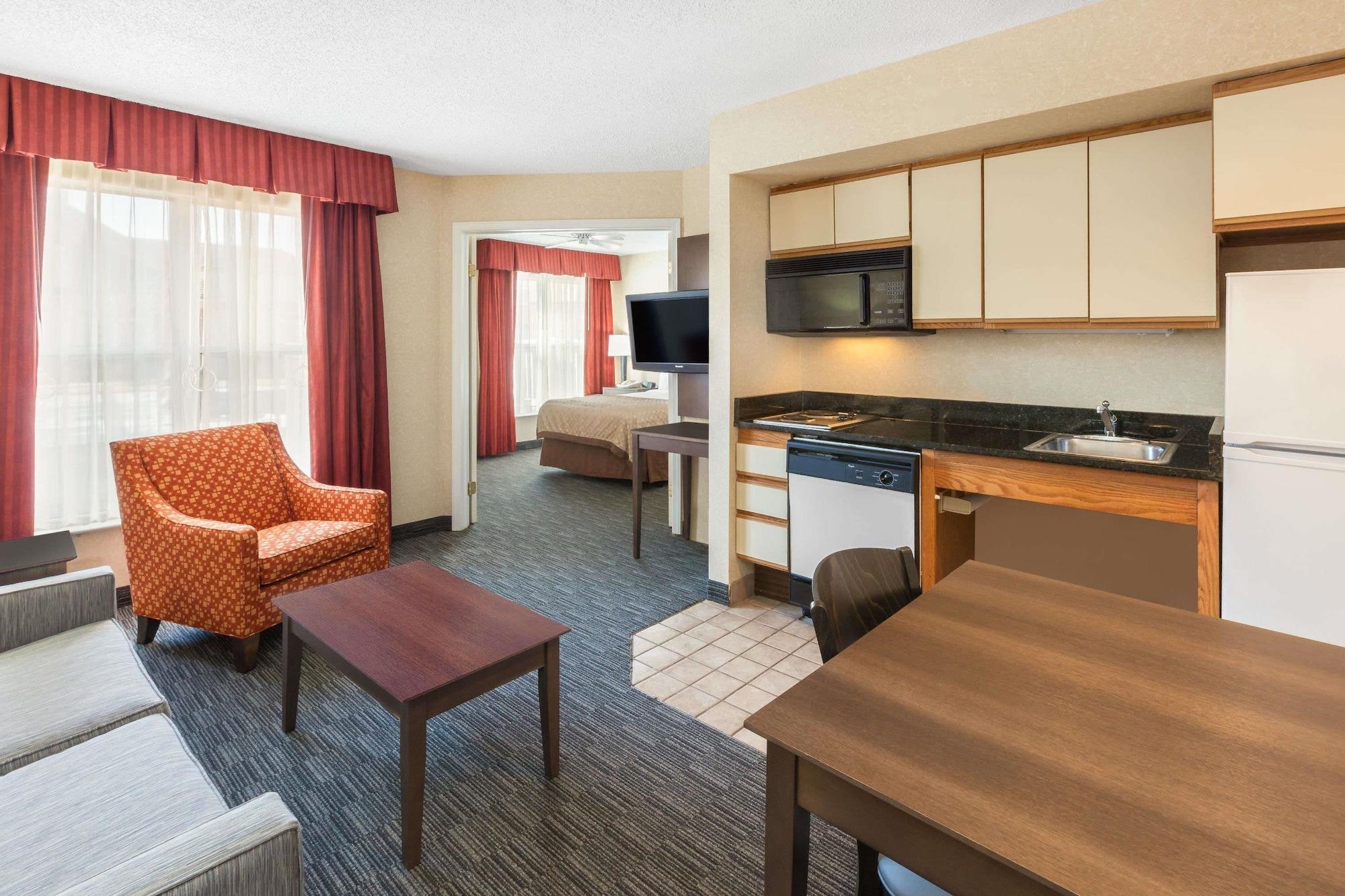 Affordable Suites Of America Detroit-Warren Exterior foto